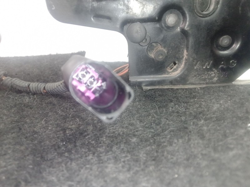 Recambio de cerradura capot para seat altea xl (5p5) 1.6 referencia OEM IAM 5P18235090  