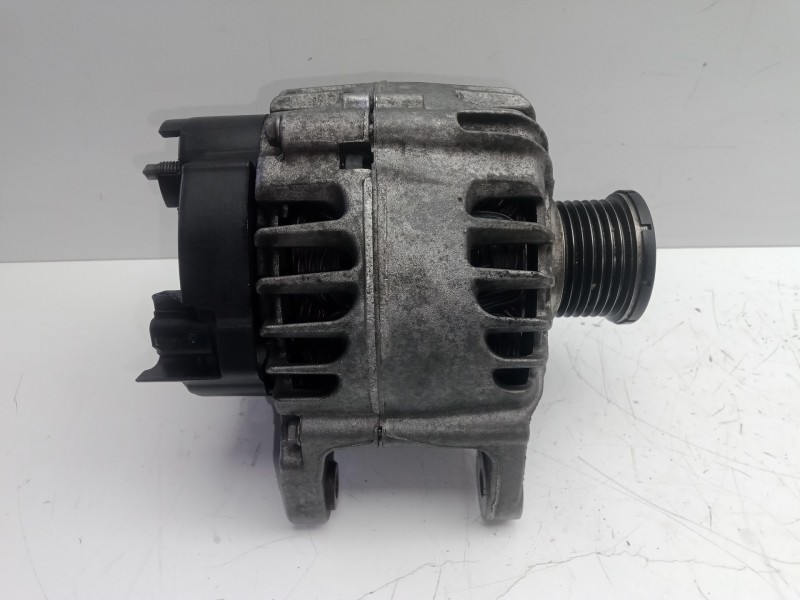 Recambio de alternador para renault clio iv 1.2 tce energy referencia OEM IAM 2612719A-TG12C125-231007842R-231007842RA 7.CANALES