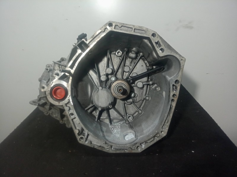 Recambio de caja cambios para renault laguna iii 1.5 dci diesel referencia OEM IAM TL4013 6 VELOCIDADES MANUAL