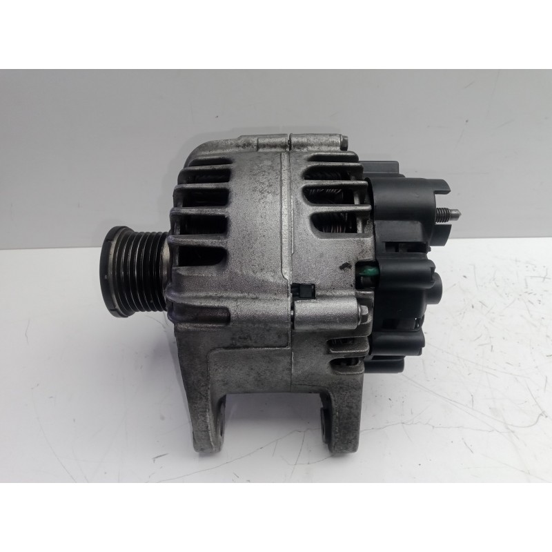 Recambio de alternador para renault clio iv 1.2 tce energy referencia OEM IAM 2612719A-TG12C125-231007842R-231007842RA 7.CANALES