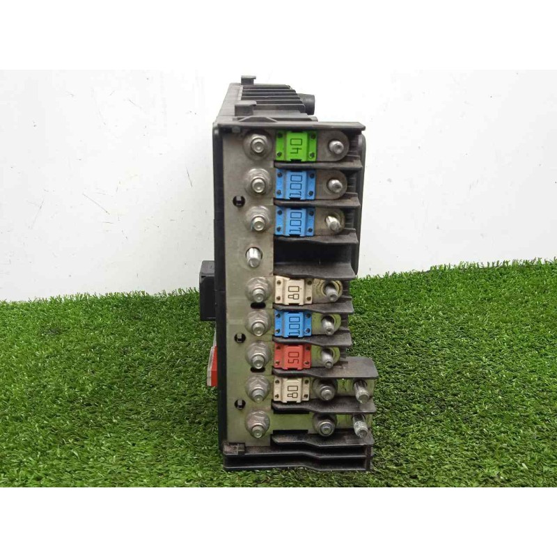 Recambio de caja reles / fusibles para volkswagen passat berlina (3c2) 2.0 tdi referencia OEM IAM 3C0937125-63592777  