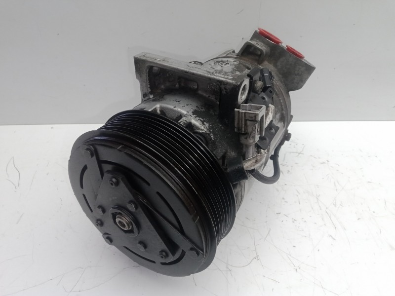 Recambio de compresor aire acondicionado para renault clio iv 1.2 tce energy referencia OEM IAM 926000217R-HFC134A-Z0012607A 7.C