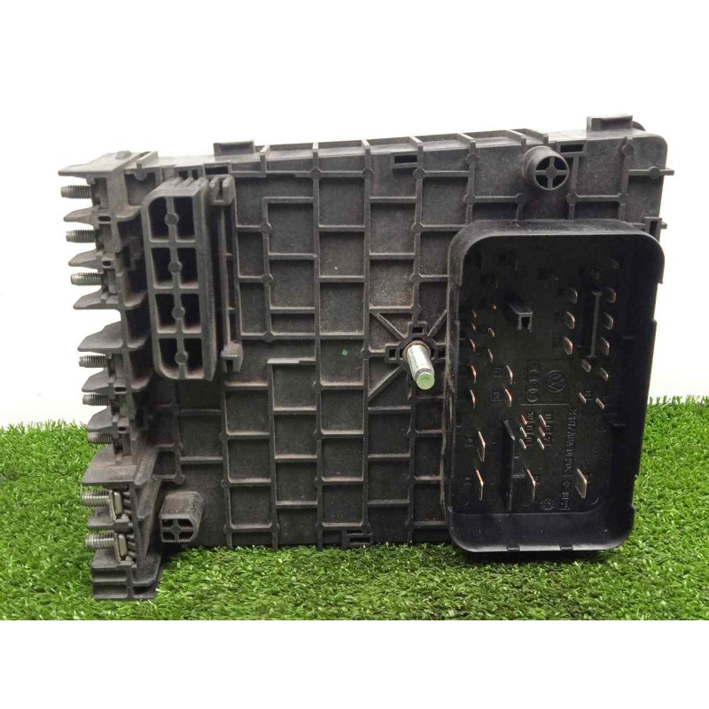 Recambio de caja reles / fusibles para volkswagen passat berlina (3c2) 2.0 tdi referencia OEM IAM 3C0937125-63592777  