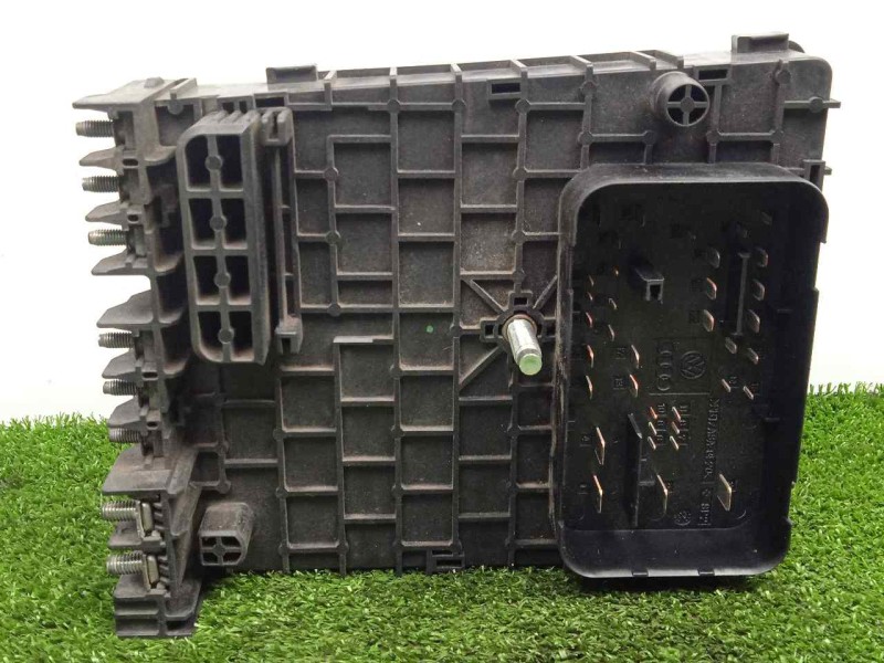 Recambio de caja reles / fusibles para volkswagen passat berlina (3c2) 2.0 tdi referencia OEM IAM 3C0937125-63592777  