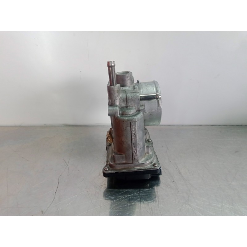 Recambio de caja mariposa para toyota auris 1.6 16v cat referencia OEM IAM 220300T050  