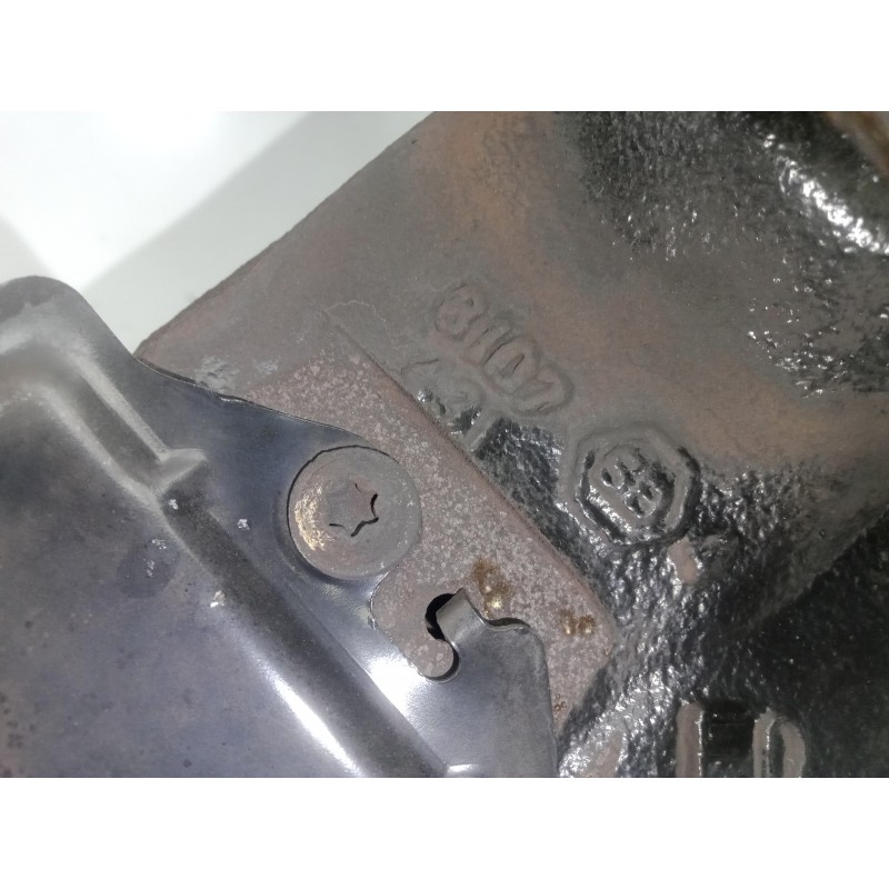 Recambio de mangueta delantera derecha para renault laguna iii 1.5 dci diesel referencia OEM IAM   