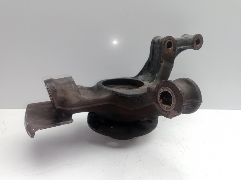 Recambio de mangueta delantera derecha para renault laguna iii 1.5 dci diesel referencia OEM IAM   