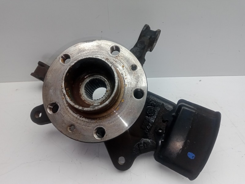 Recambio de mangueta delantera izquierda para renault laguna iii 1.5 dci diesel referencia OEM IAM   