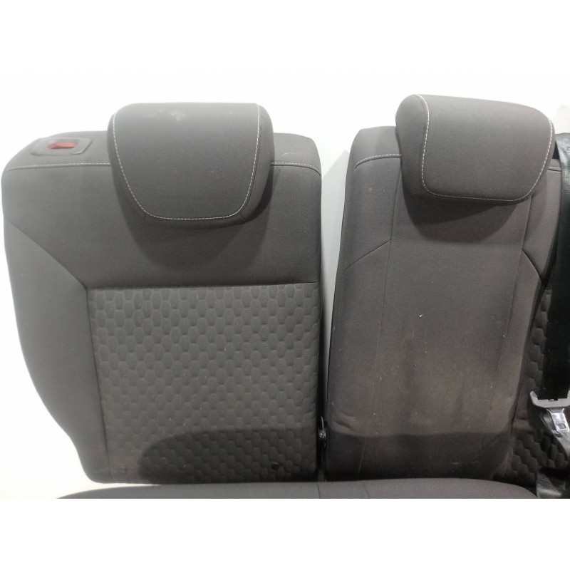 Recambio de asientos traseros para ford focus lim. (cb8) 1.6 tdci cat referencia OEM IAM   
