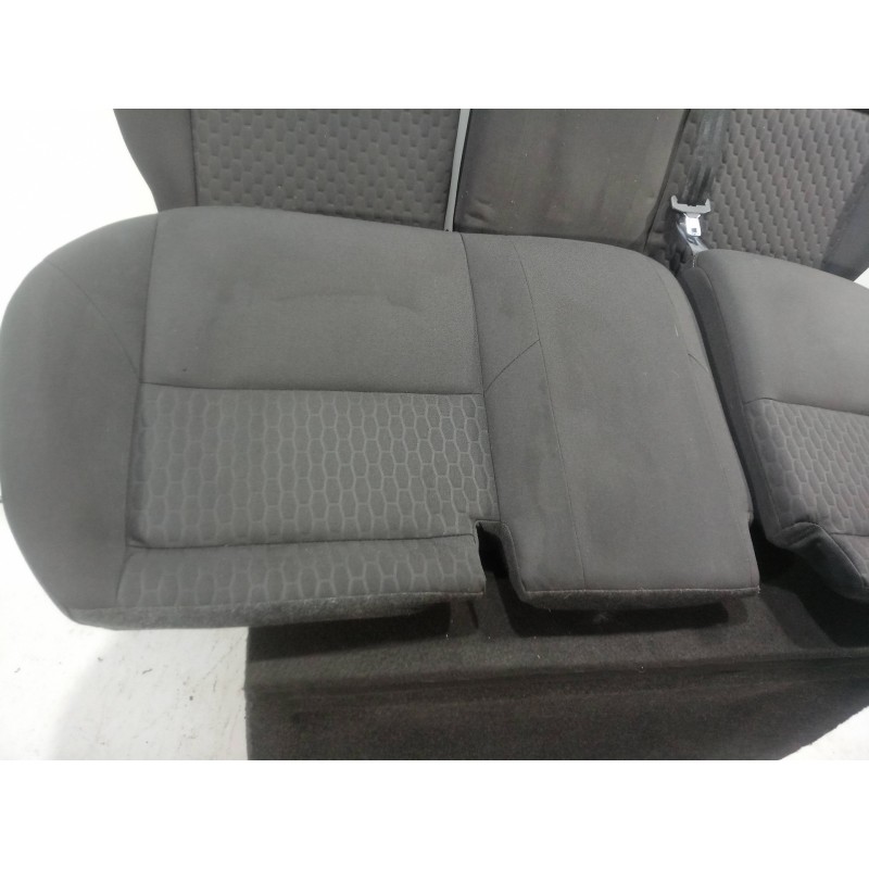 Recambio de asientos traseros para ford focus lim. (cb8) 1.6 tdci cat referencia OEM IAM   