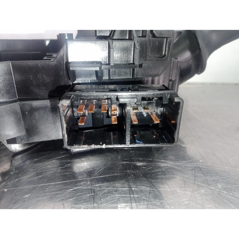 Recambio de mando luces para toyota auris 1.6 16v cat referencia OEM IAM 17F852-17F850  