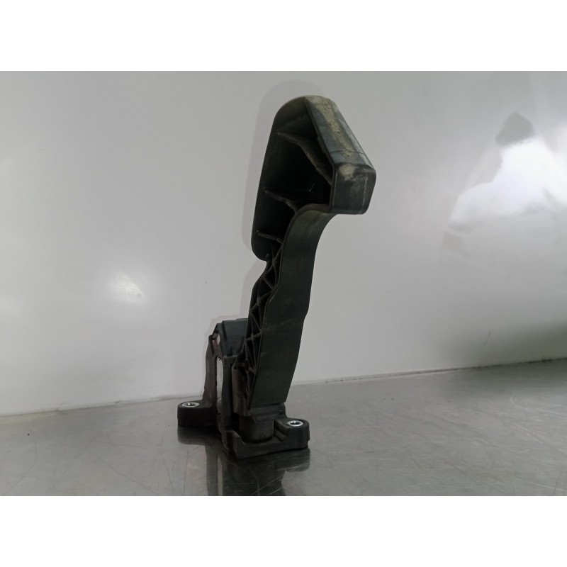 Recambio de potenciometro pedal para toyota auris 1.6 16v cat referencia OEM IAM 781100W040  