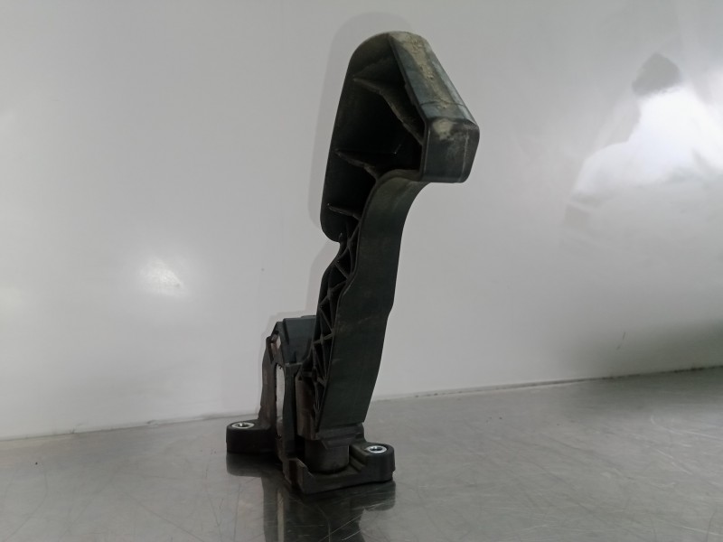 Recambio de potenciometro pedal para toyota auris 1.6 16v cat referencia OEM IAM 781100W040  