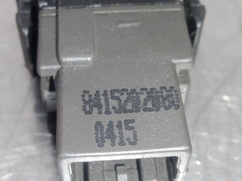 Recambio de interruptor luces para toyota auris 1.6 16v cat referencia OEM IAM 8415202080  