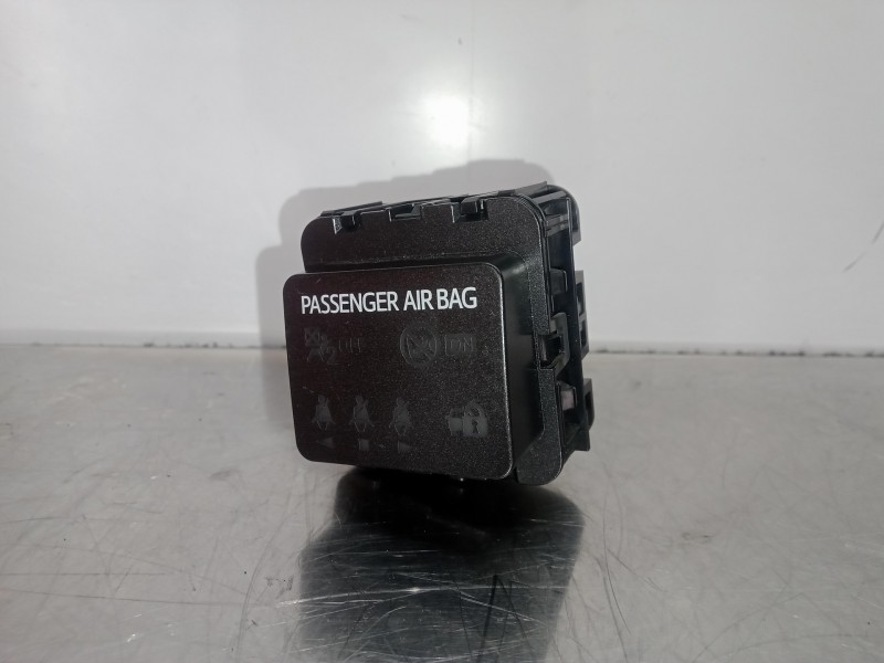 Recambio de modulo electronico para toyota auris 1.6 16v cat referencia OEM IAM 489168  