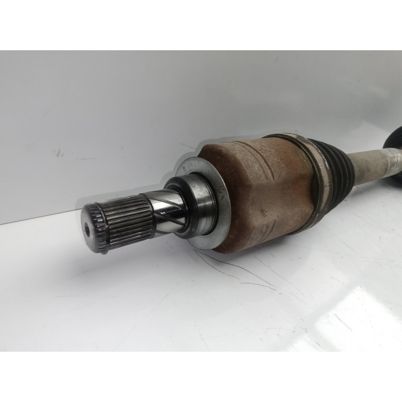 Recambio de transmision delantera izquierda para renault clio iv 1.2 tce energy referencia OEM IAM 391018401R  