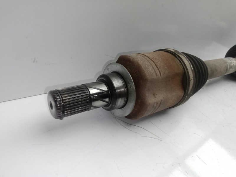 Recambio de transmision delantera izquierda para renault clio iv 1.2 tce energy referencia OEM IAM 391018401R  