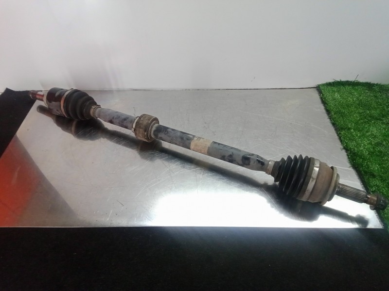 Recambio de transmision delantera derecha para toyota auris 1.6 16v cat referencia OEM IAM 4341002830-10244842  