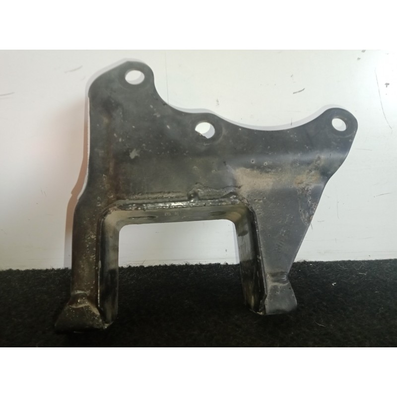 Recambio de soporte motor izquierdo para seat ibiza (6j5) 1.4 tdi referencia OEM IAM 6Q0199111R  