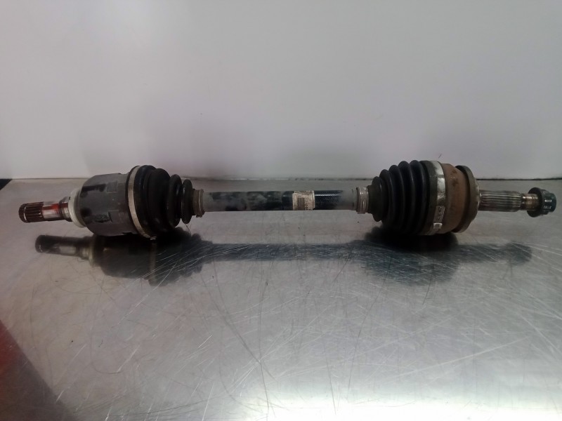 Recambio de transmision delantera izquierda para toyota auris 1.6 16v cat referencia OEM IAM 4342002B30  