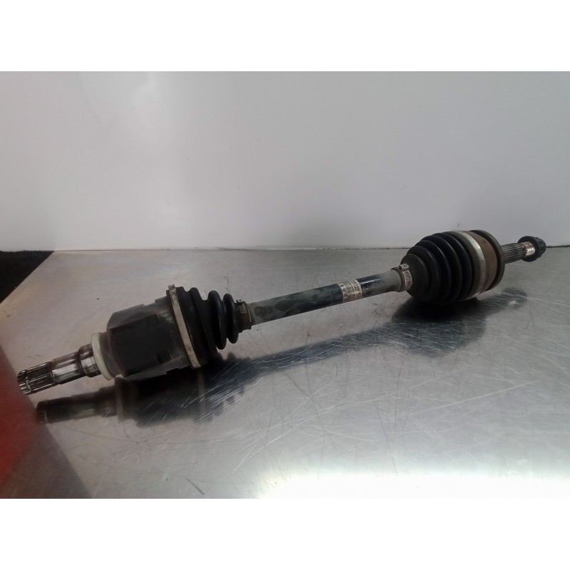 Recambio de transmision delantera izquierda para toyota auris 1.6 16v cat referencia OEM IAM 4342002B30  