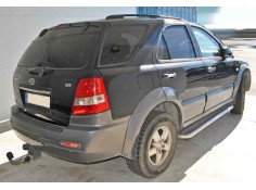 Recambio de puerta trasera derecha para kia sorento 2.5 crdi cat referencia OEM IAM   