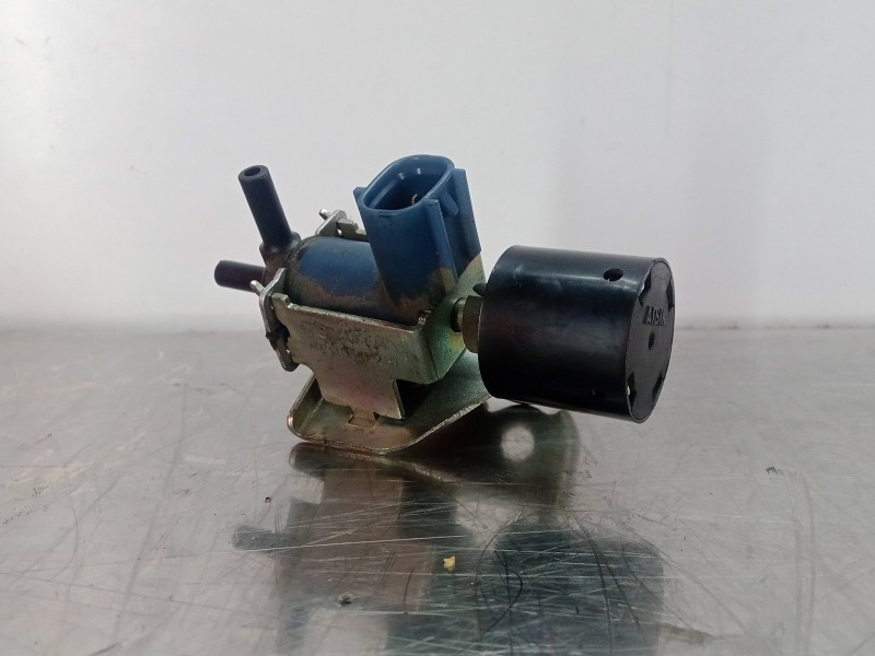 Recambio de valvula de vacio para toyota auris 1.6 16v cat referencia OEM IAM 9091012281  