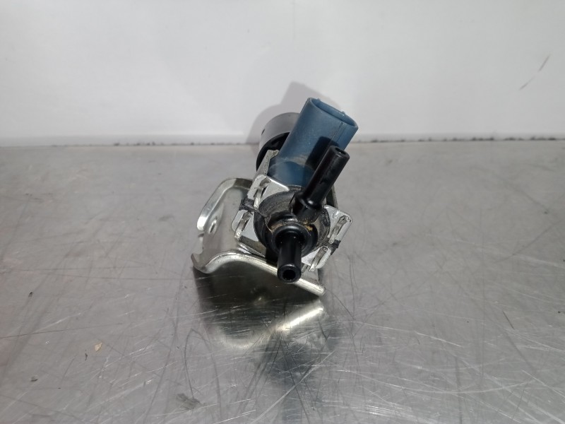 Recambio de valvula de vacio para toyota auris 1.6 16v cat referencia OEM IAM 9091012281  