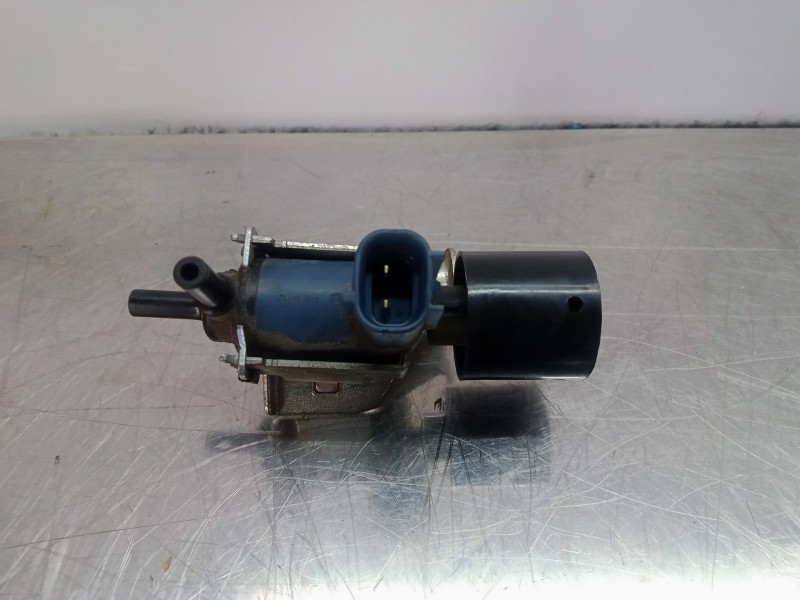 Recambio de valvula de vacio para toyota auris 1.6 16v cat referencia OEM IAM 9091012281  