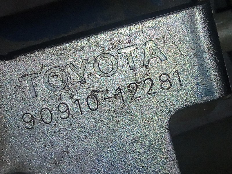 Recambio de valvula de vacio para toyota auris 1.6 16v cat referencia OEM IAM 9091012281  