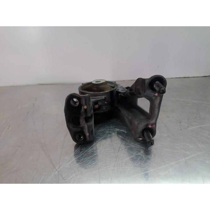 Recambio de soporte motor para toyota auris 1.6 16v cat referencia OEM IAM NOSELEVEREFERENCIA  