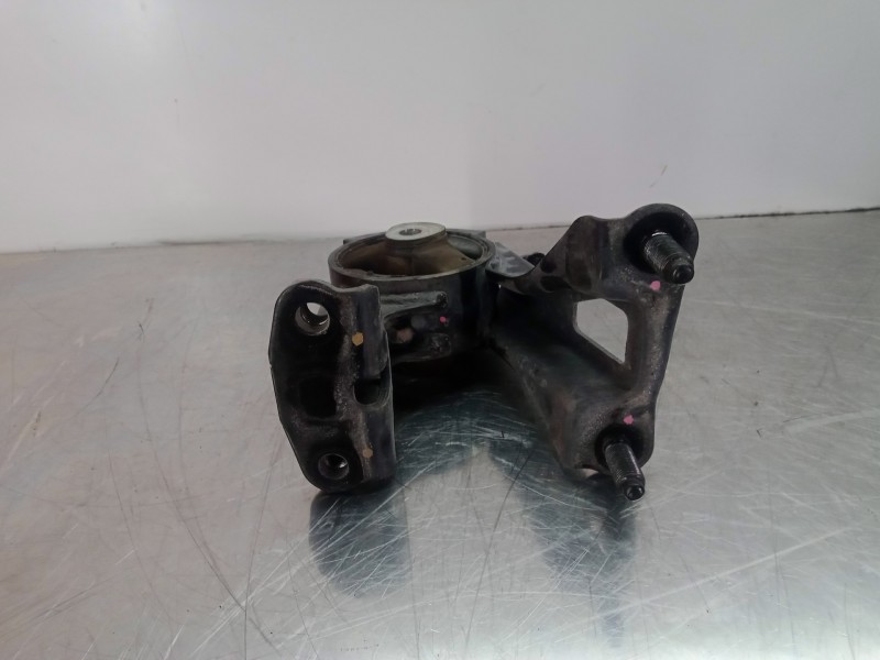 Recambio de soporte motor para toyota auris 1.6 16v cat referencia OEM IAM NOSELEVEREFERENCIA  