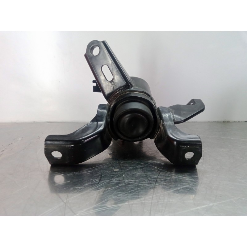 Recambio de soporte motor para toyota auris 1.6 16v cat referencia OEM IAM NOSELEVEREFERENCIA  