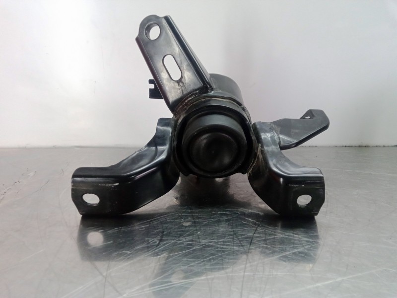 Recambio de soporte motor para toyota auris 1.6 16v cat referencia OEM IAM NOSELEVEREFERENCIA  