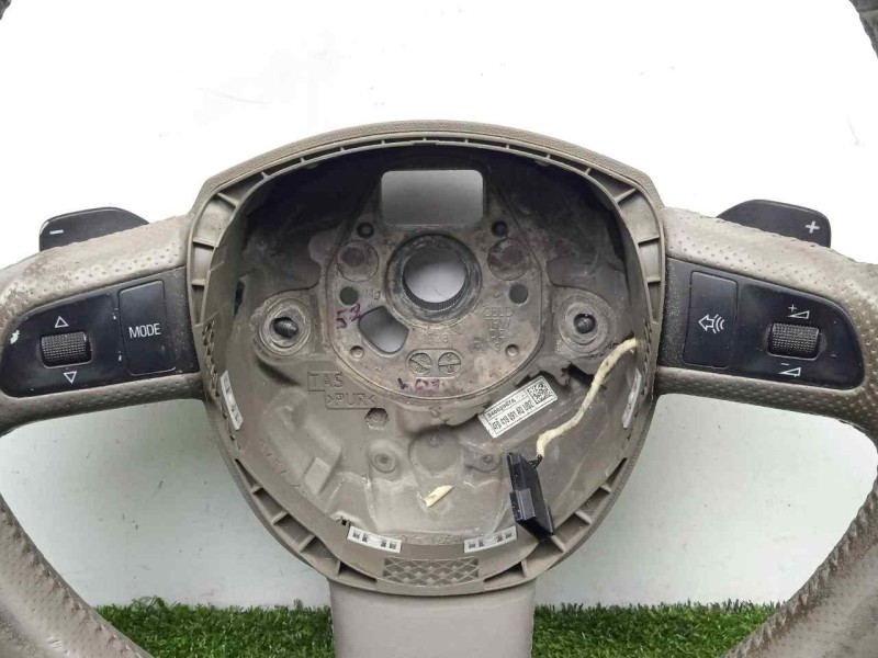 Recambio de volante para audi q7 (4l) 3.0 v6 24v tdi referencia OEM IAM 4F0419091AQ CUERO - 3 BRAZOS CON.LEVAS ALGO.DESGASTADO