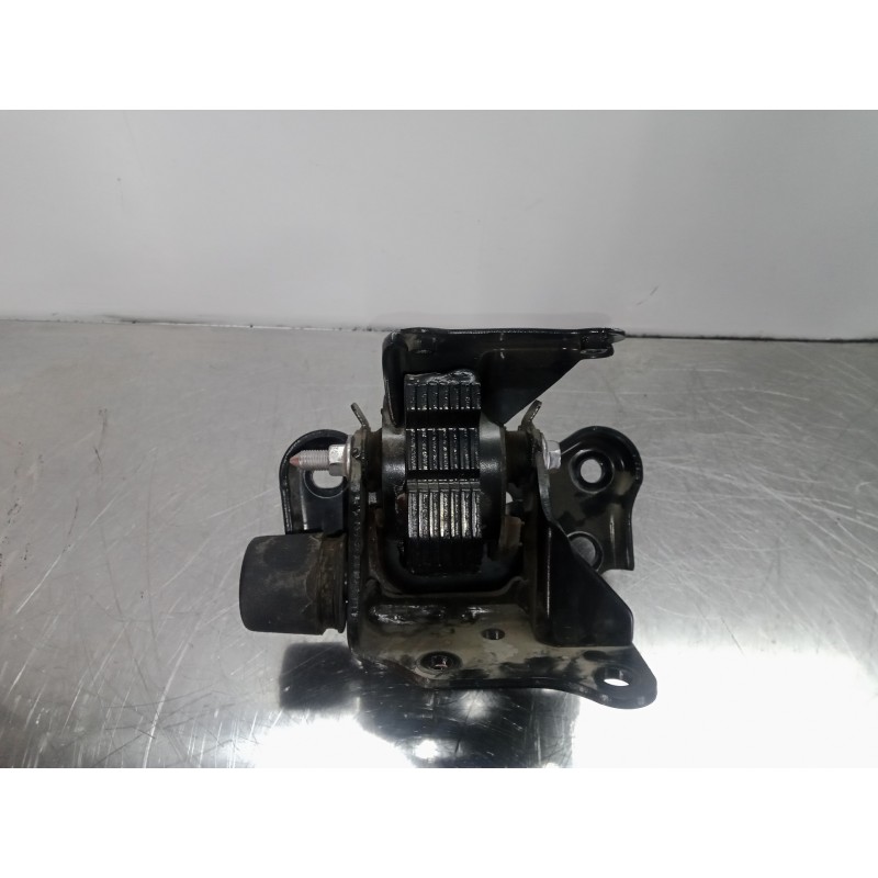 Recambio de soporte motor para toyota auris 1.6 16v cat referencia OEM IAM NOSELEVEREFERENCIA  