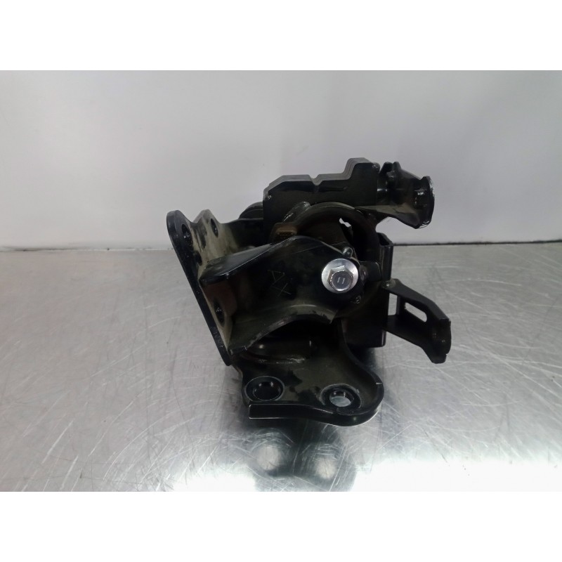 Recambio de soporte motor para toyota auris 1.6 16v cat referencia OEM IAM NOSELEVEREFERENCIA  
