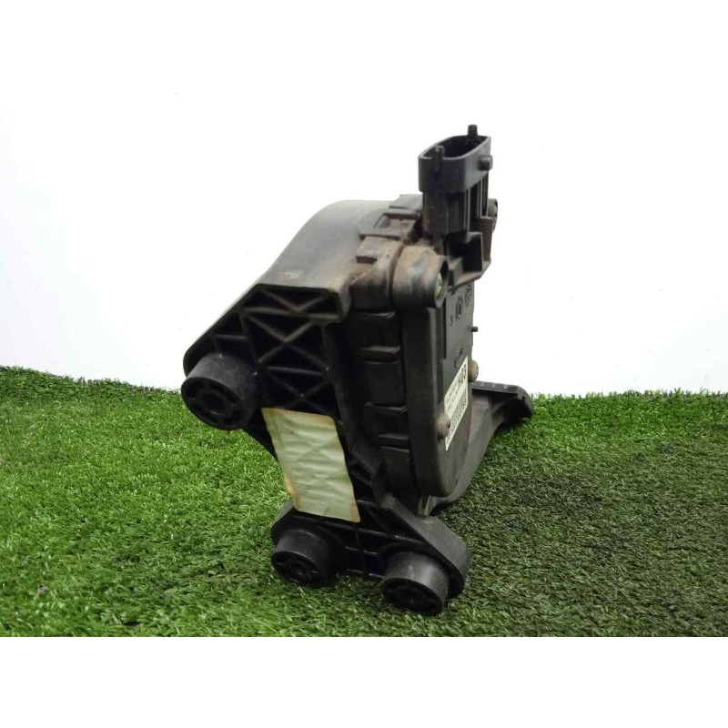 Recambio de potenciometro pedal para kia cee´d 1.6 crdi cat referencia OEM IAM 327002H300 6.PINES 