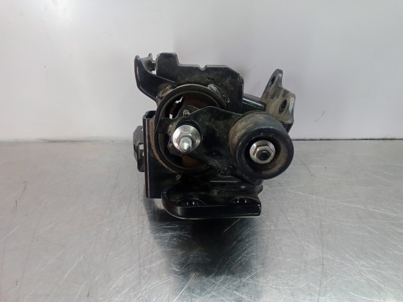 Recambio de soporte motor para toyota auris 1.6 16v cat referencia OEM IAM NOSELEVEREFERENCIA  