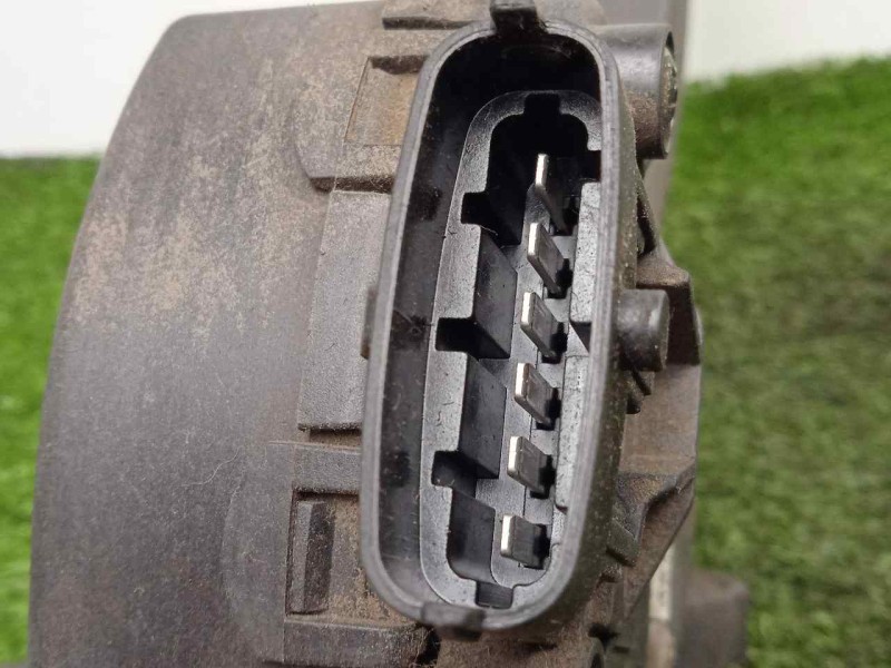 Recambio de potenciometro pedal para kia cee´d 1.6 crdi cat referencia OEM IAM 327002H300 6.PINES 