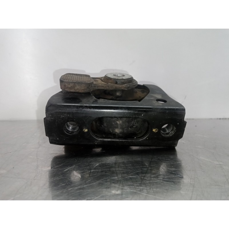 Recambio de soporte motor para toyota auris 1.6 16v cat referencia OEM IAM NOSELEVEREFERENCIA  