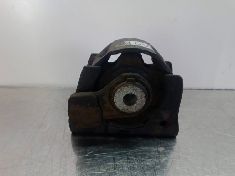 Recambio de soporte motor para toyota auris 1.6 16v cat referencia OEM IAM NOSELEVEREFERENCIA  