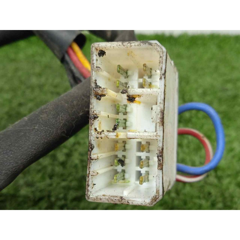 Recambio de interruptor para triumph bonneville referencia OEM IAM T2026033  