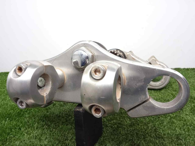 Recambio de tija para triumph bonneville referencia OEM IAM T2050307  