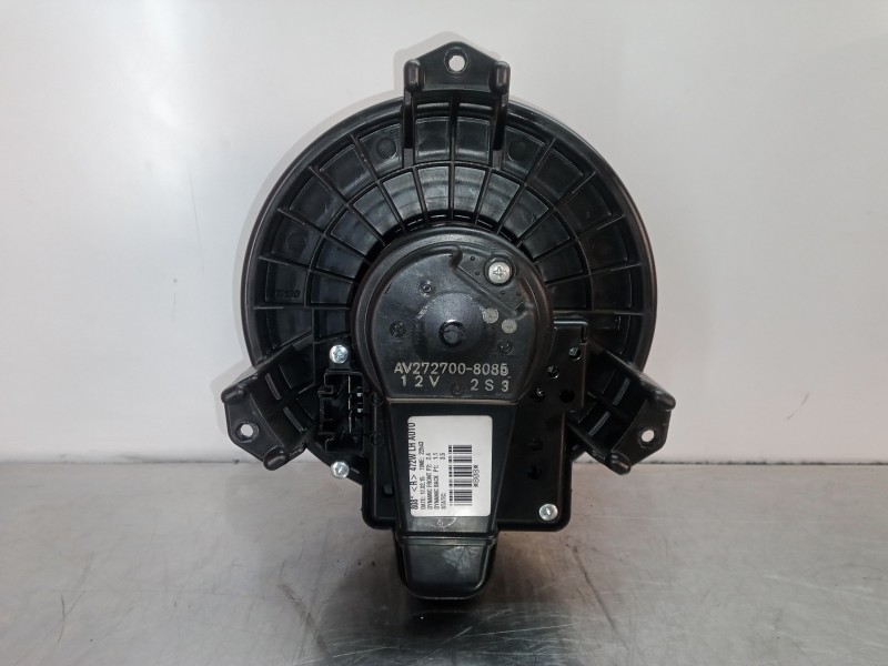 Recambio de motor calefaccion para toyota auris 1.6 16v cat referencia OEM IAM AV2727008085  