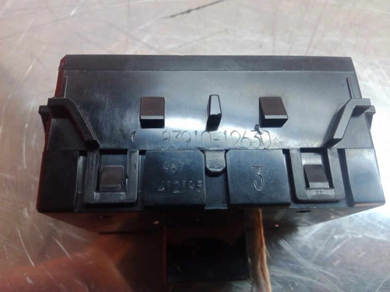 Recambio de reloj hora para toyota auris 1.6 16v cat referencia OEM IAM 8391012630  