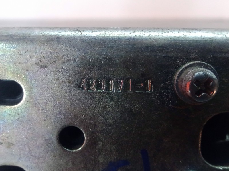 Recambio de maneta exterior trasera izquierda para toyota auris 1.6 16v cat referencia OEM IAM 4231711  