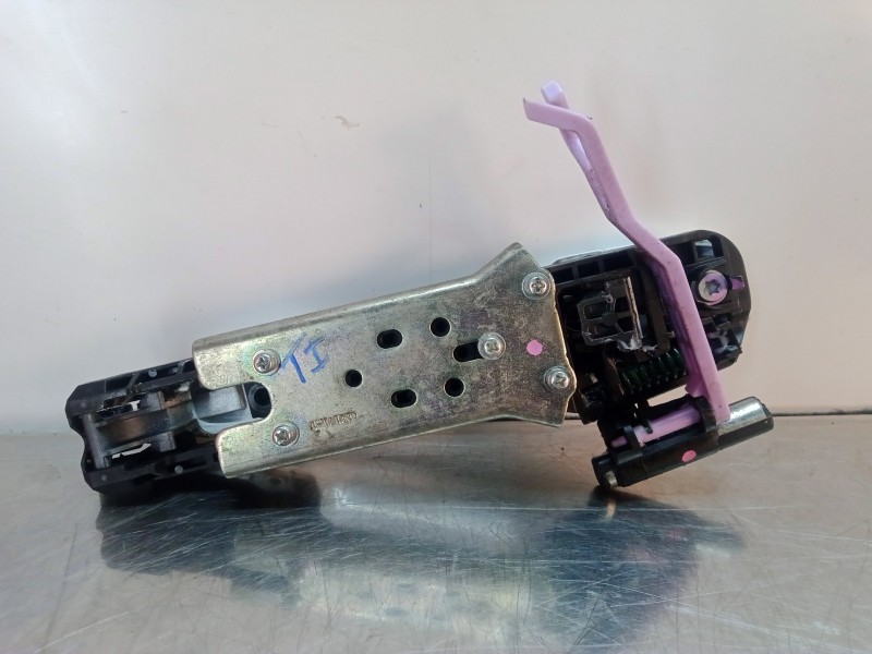 Recambio de maneta exterior trasera izquierda para toyota auris 1.6 16v cat referencia OEM IAM 4231711  