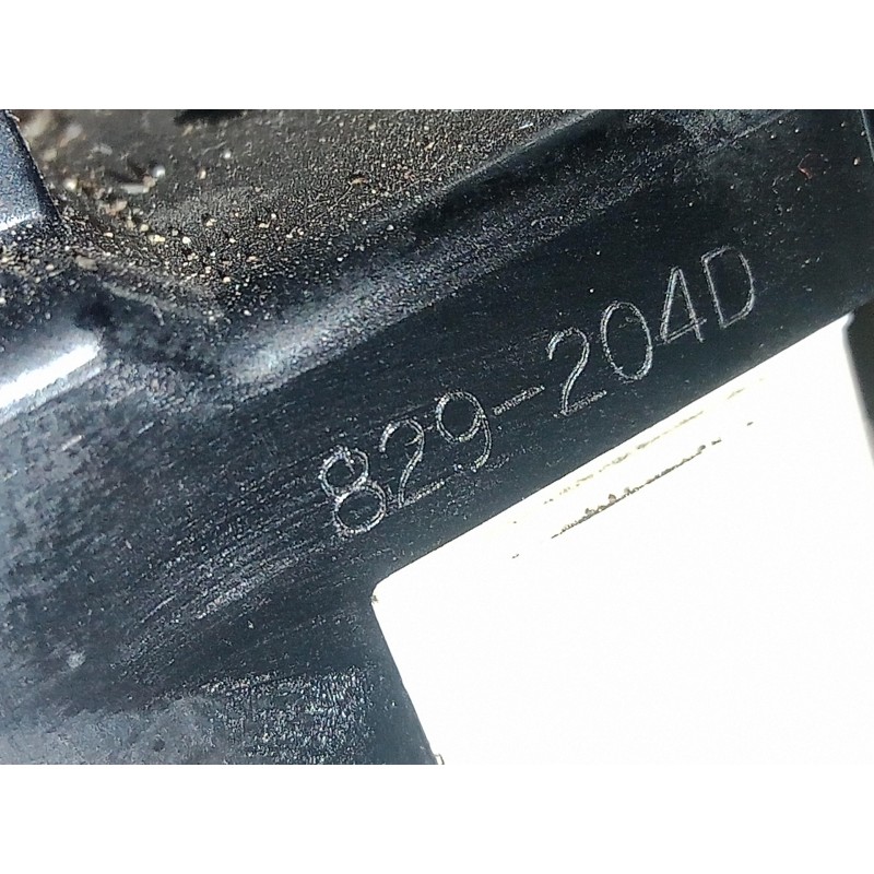 Recambio de mando elevalunas trasero derecho para toyota auris 1.6 16v cat referencia OEM IAM 829204D  