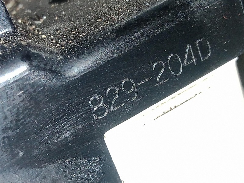 Recambio de mando elevalunas trasero derecho para toyota auris 1.6 16v cat referencia OEM IAM 829204D  